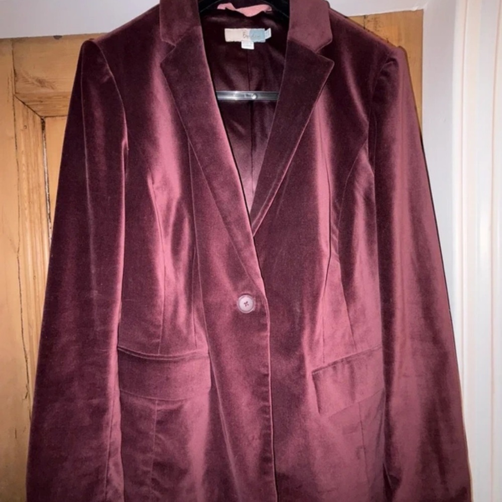 Boden Velvet Blazer in Rich Burgundy